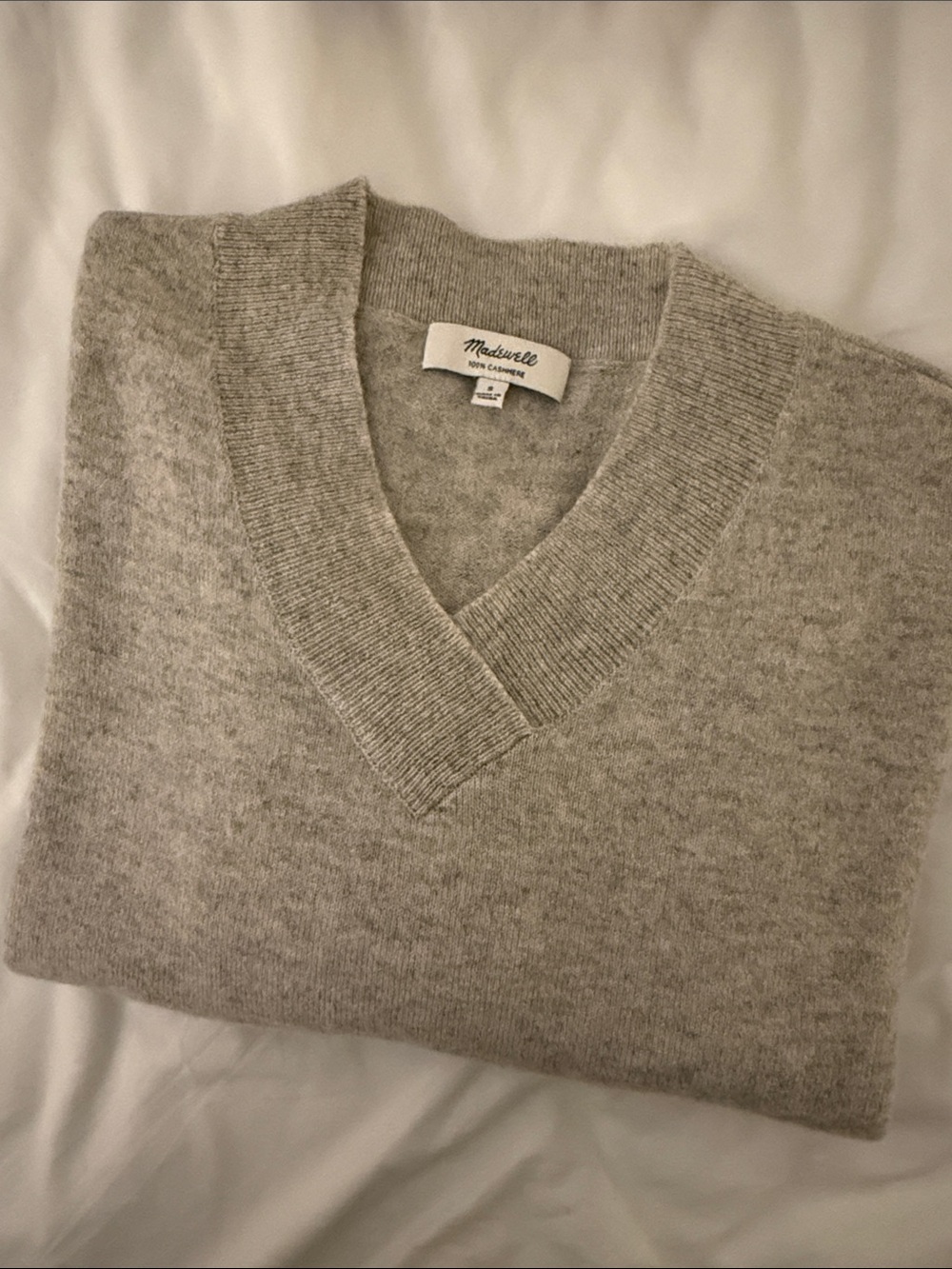Madewell Light Gray Cashmere V-Neck Sweater